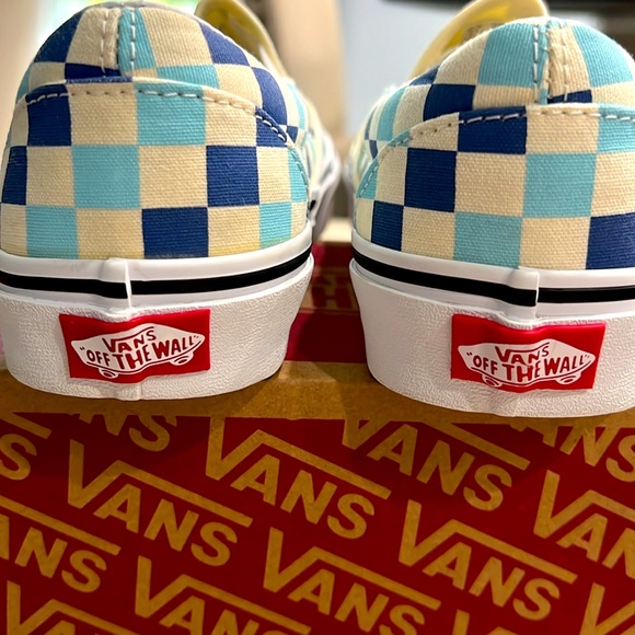 🎁🛹 Vans Slip-On Checkerboard Blue Topaz Sneaker - UNISEX WOMENS 8.0 | MENS 6.5 - Picture 6 of 7